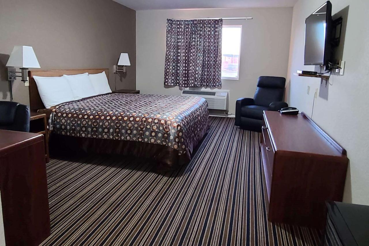 Desoto Inn & Suites Missouri Valley Eksteriør bilde